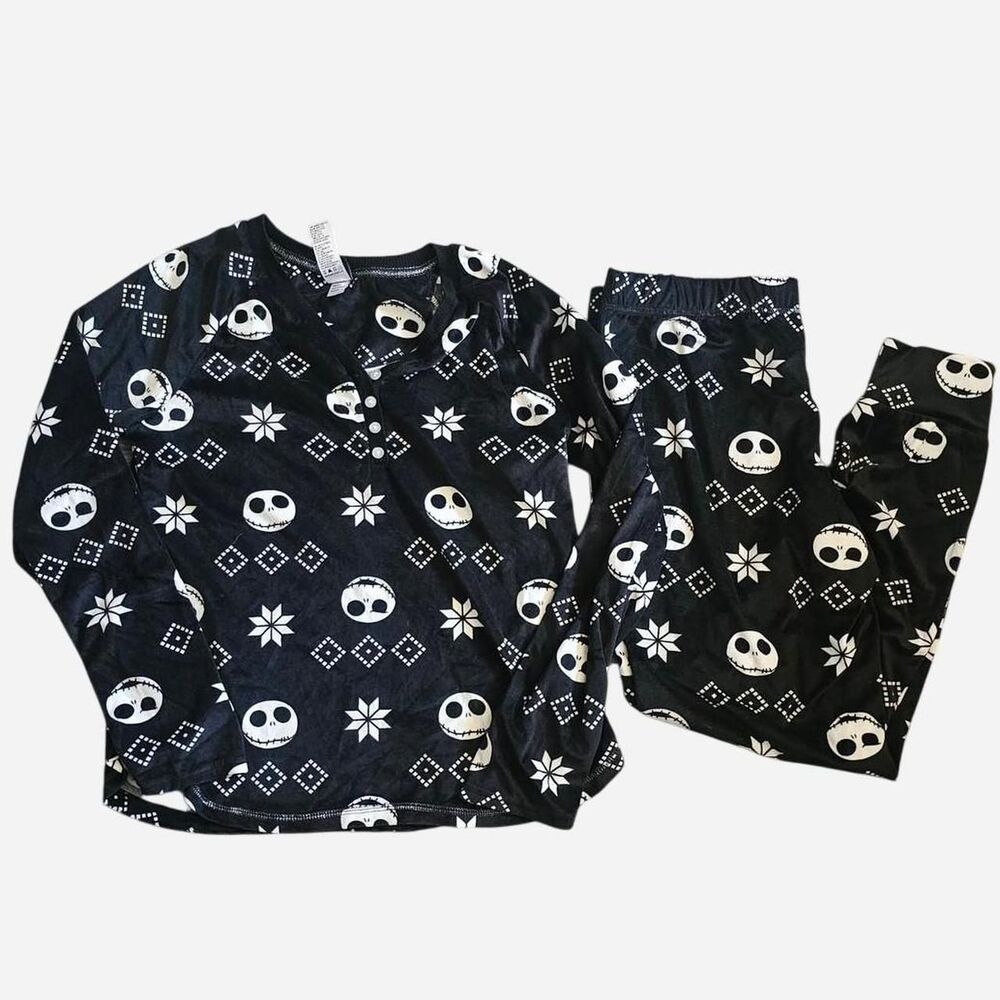 Black & white Nightmare Before Christmas fuzzy matching pj set